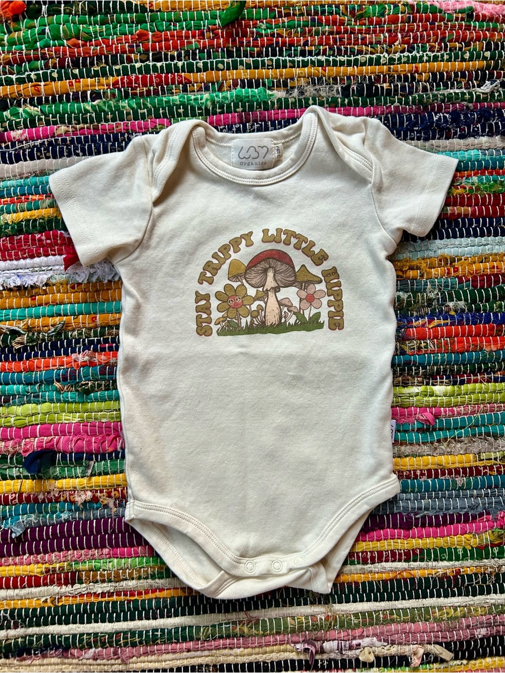 Organic Cream 'Stay Trippy Little Hippie' Baby One-Piece 12-18 MOS
